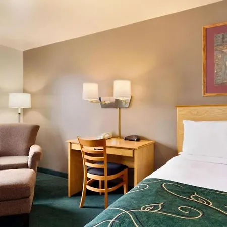 Travelodge By Wyndham Yermo Exterior photo